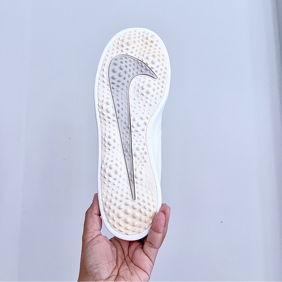 Nike Course Classic Men’s Golf Shoes - Picture 7 of 7